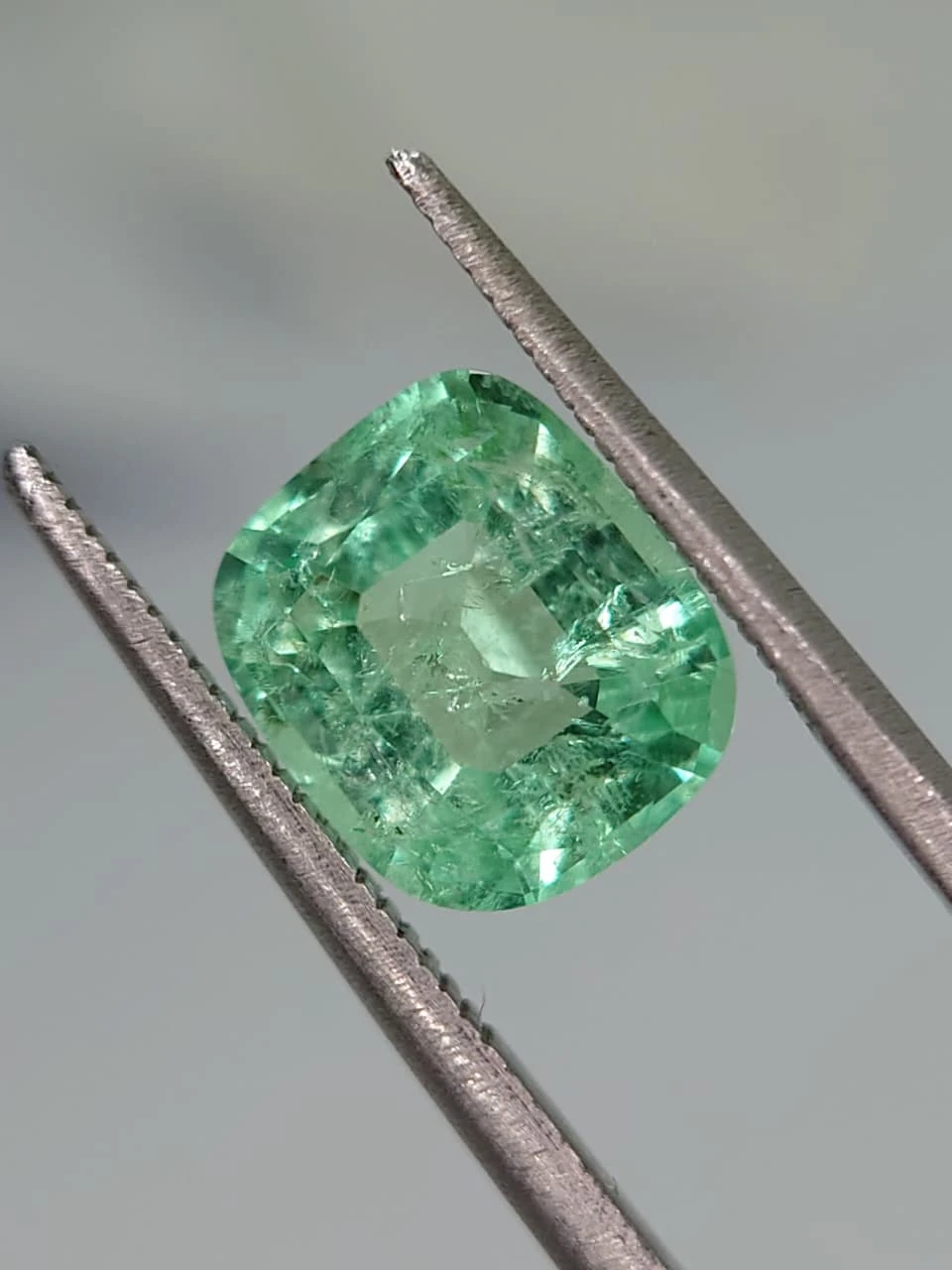 2.68ct Natural Cushion Cut Panjshir Emerald from Afghanistan — view 5